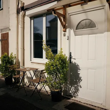 The Good Luc : A 150 M De La Place De Parking Holiday home